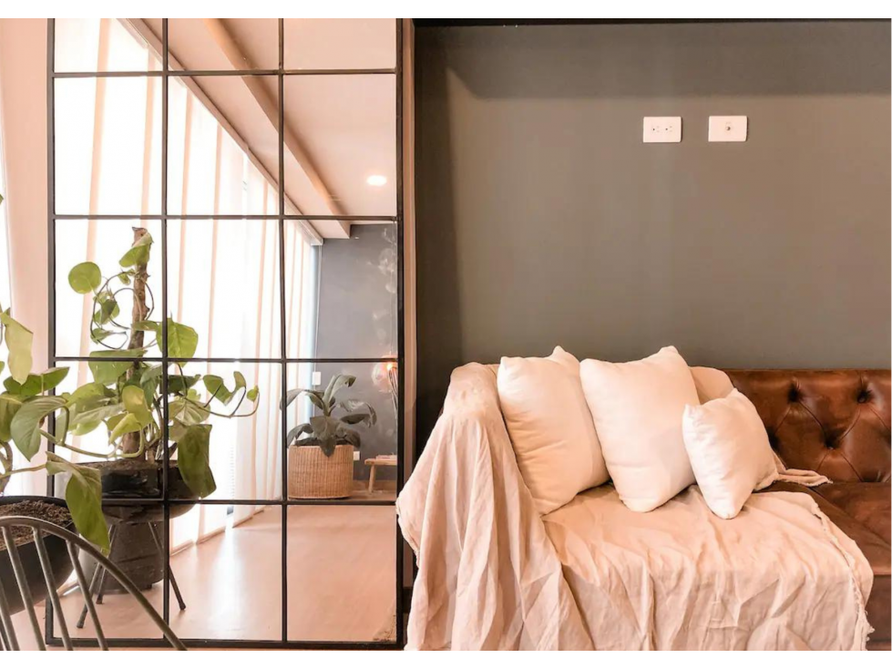 Venta de apartaestudio amoblado en Laureles — foto 2