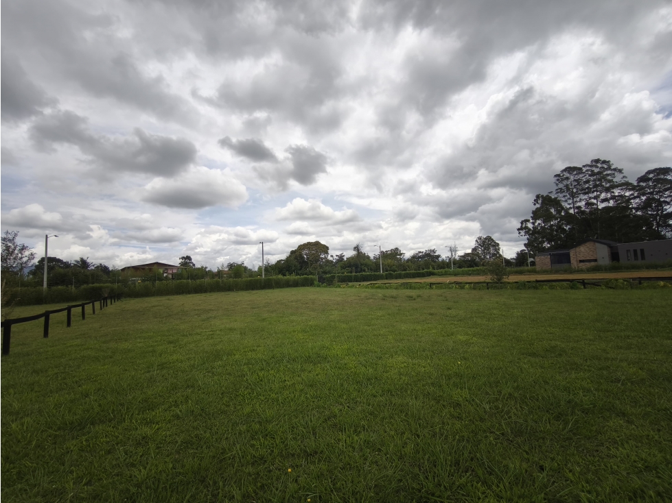 Venta de lote en Rionegro sector Llanogrande