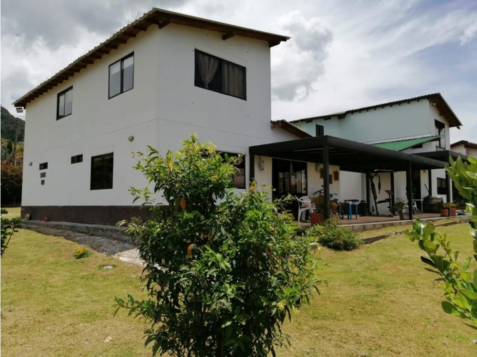 Venta de casa Campestre en el Carmen de Viboral vereda Campo Alegre — foto 2