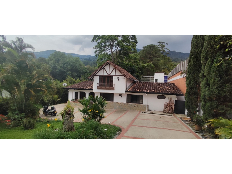 Venta Casa Campestre San Lucas Envigado.