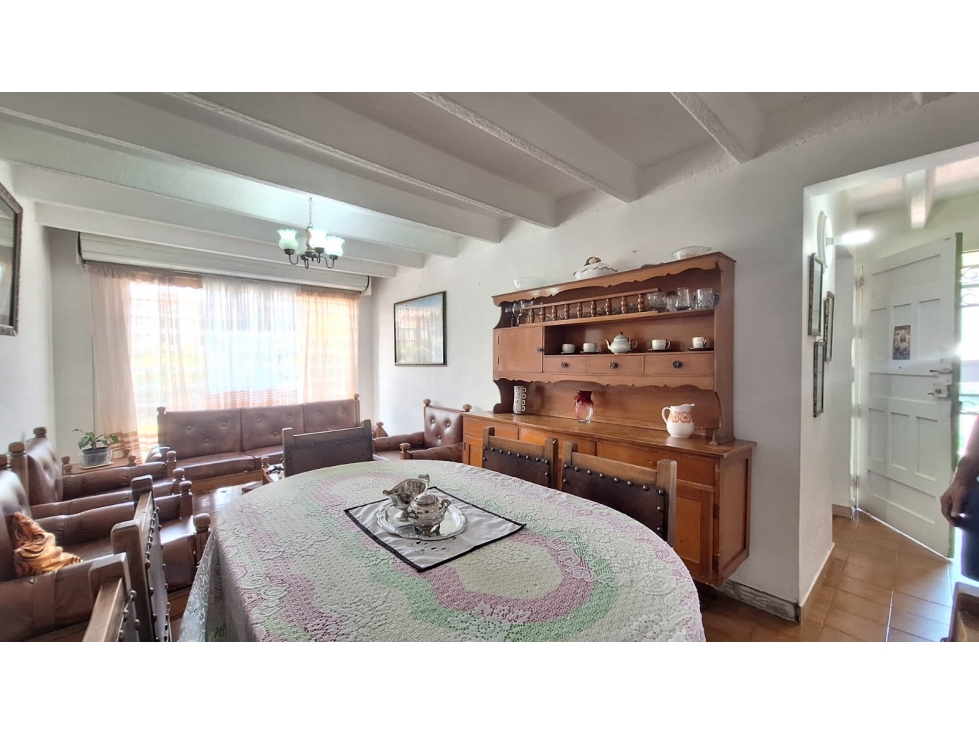 CASA EN ESQUINA CON VISTA PANORAMICA EN SAN ANTONIO DE PEREIRA — foto 3