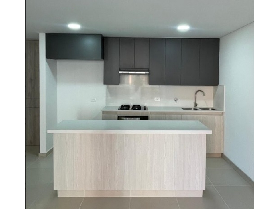 ENVIGADO, LOMA DE LOS MESA, EXCELENTE UBICACIÓN, MODERNO  — foto 5