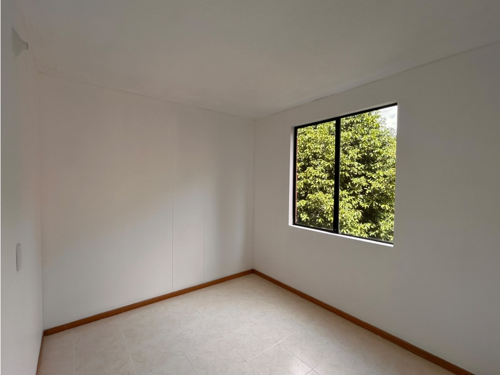 VENTA DE APTO REMODELADO- ENVIGADO LOMA DEL ESCOBERO — foto 4