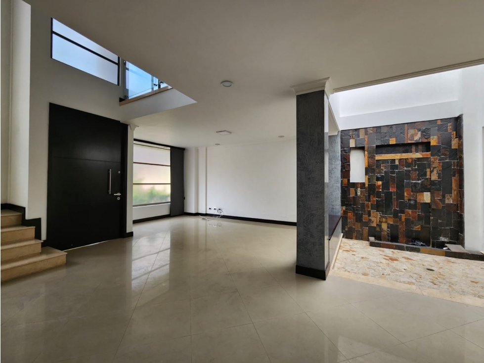 VENTA DE CASA EN SABANETA,  SECTOR LA DOCTORA