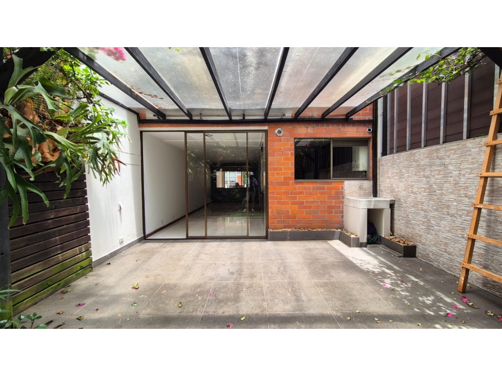 CASA CON GRAN POTENCIAL DE VALORIZACIÓN- LOMA ESMERALDAL- ENVIGADO — foto 5