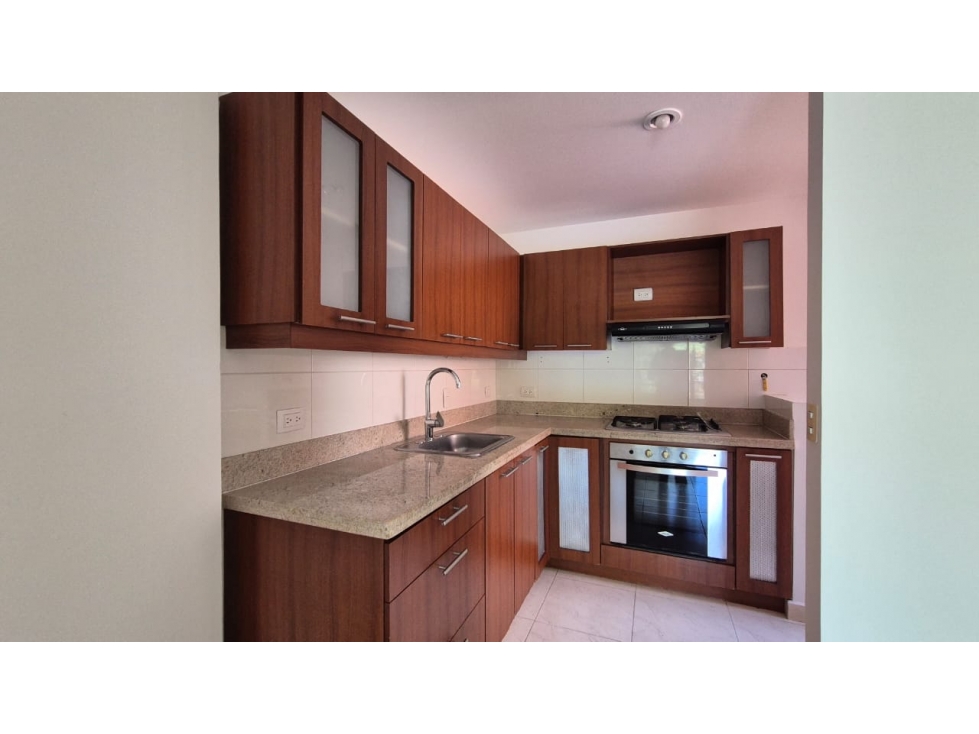 Apartamento: excelente distribución en la Loma del Chocho, Envigado. — foto 5