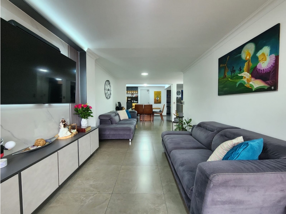VENTA DE CASA EN SABANETA,  SECTOR PRADOS.