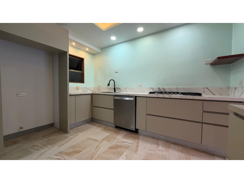 VENTA APARTAMENTO ENVIGADO LA FRONTERA LUJO Y COMODIDAD — foto 5