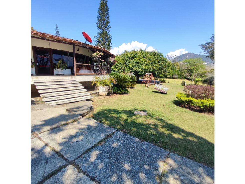 Venta de Finca en La Pintada - 1