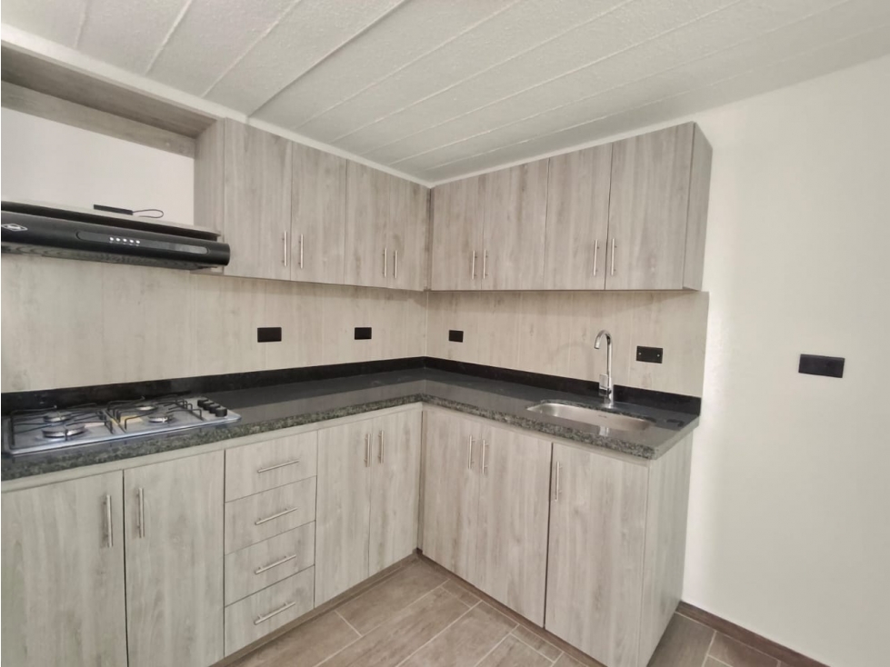 Venta de casa en Itagui sector Suramerica — foto 4