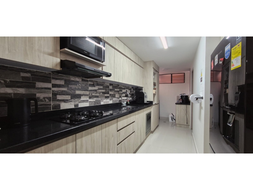 Vendo apartamento en los Balsos, el Poblado con excelente ubicación! — foto 5