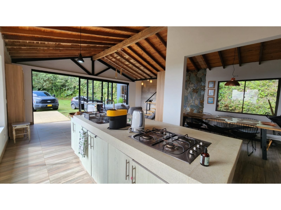 Casa Campestre con Bosque Protegido-Rionegro Vereda La Quiebra — foto 2