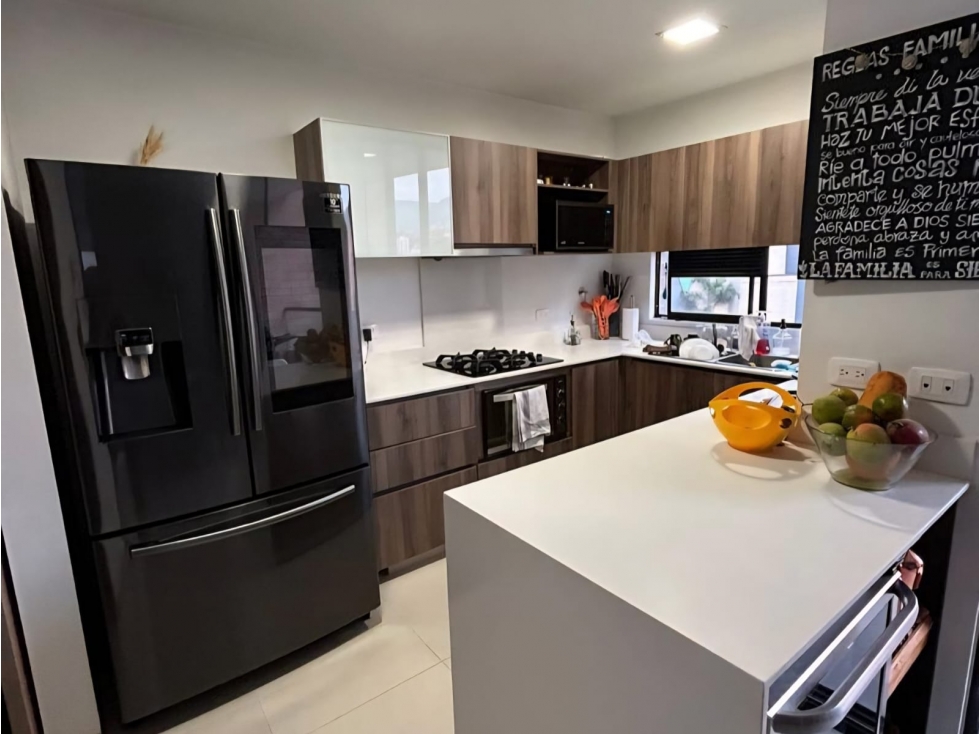 Moderno y fresco apartamento con vista en Castropol- Poblado — foto 2