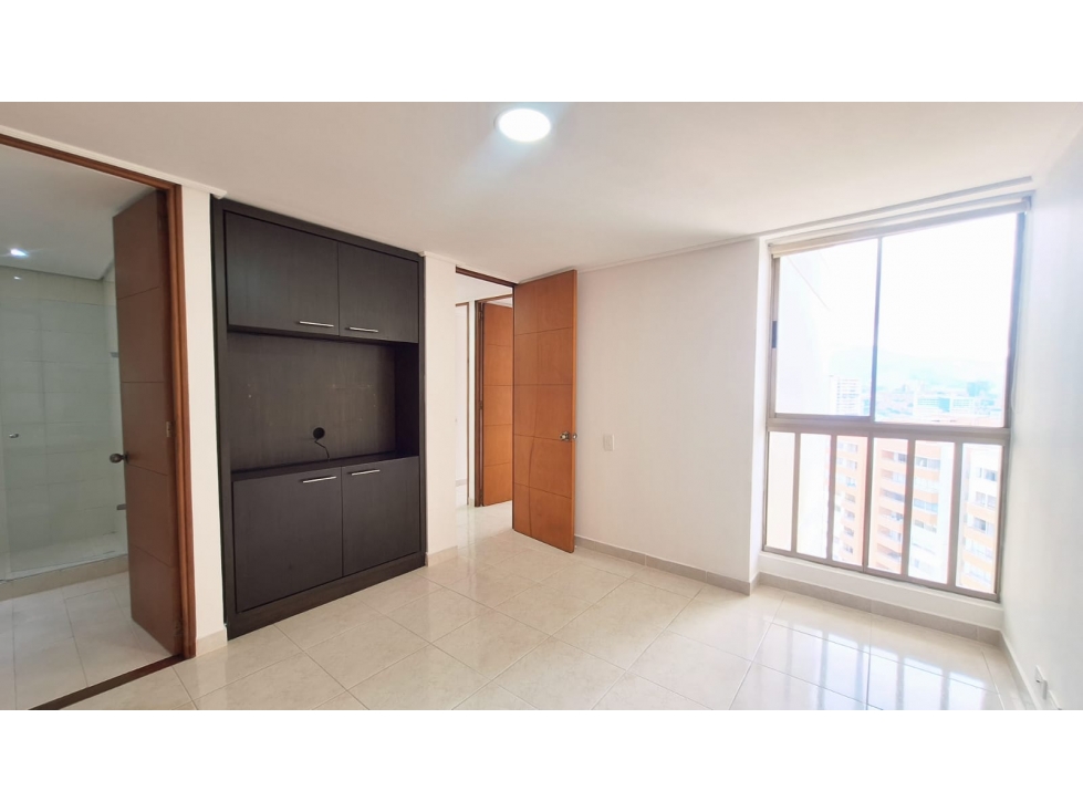 APTO CON VISTA SURORIENTE DEL POBLADO- ALTA VALORIZACIÓN  — foto 4