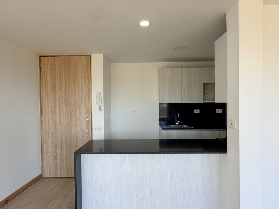 APARTAMENTO EN VENTA LOS BALSOS, EL POBLADO — foto 5