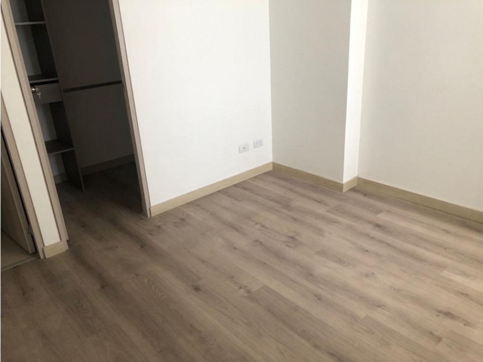 VENTA APARTAMENTO EN SABANETA, SECTOR ANCÓN — foto 6