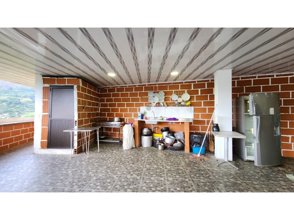 Venta de casa campestre en Copacabana - 6