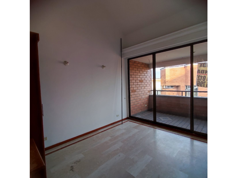 VENTA DE APARTAMENTO EN EL POBLADO SECTOR SANTA MARIA DE LOS ANGELES — foto 2