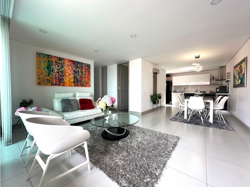 Apartamento con hermosa vista en Envigado, Loma de los Mesa