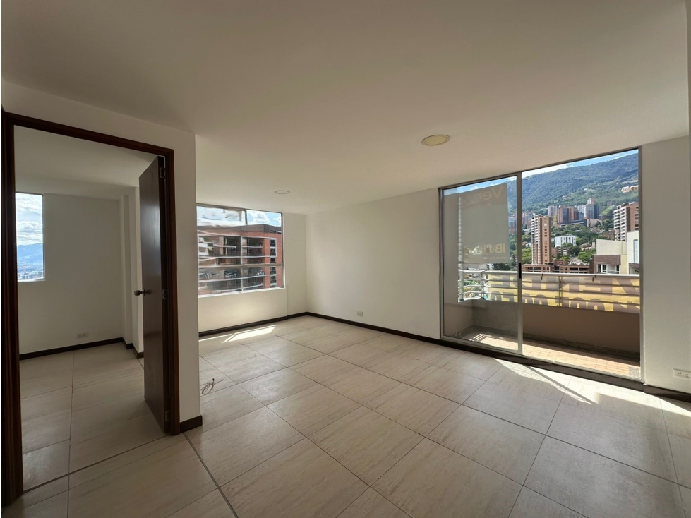VENTA DE APARTAMENTO EN EL POBLADO CERCA AL CENTRO COMERCIAL SANTA FE