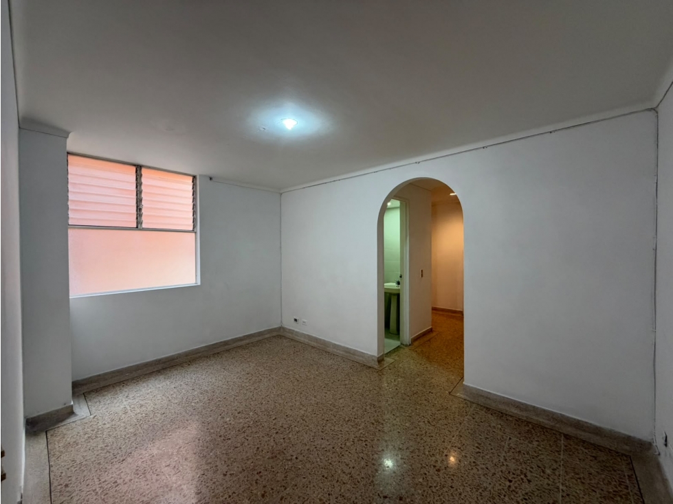 VENTA DE APARTAMENTO EN LAURELES SANTA TERESITA* — foto 4