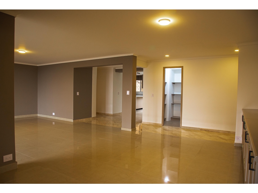 Venta de apartamento en el Poblado sector los Balsos — foto 3