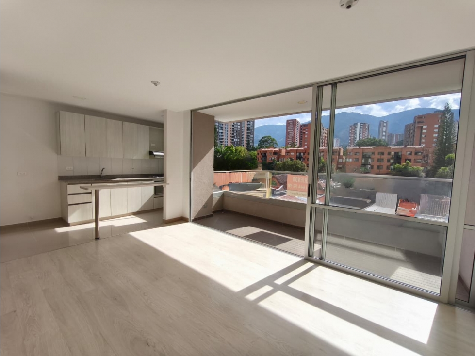 Venta de apartamento en La Estrella sector Suramérica