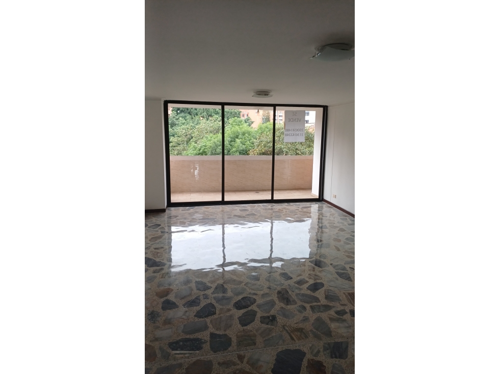 VENTA APARTAMENTO SECTOR LAURELES MUY CERCA PARQUE DEL RIO