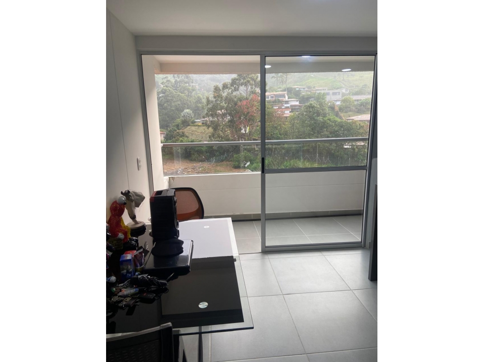 APARTAMENTO EN ENVIGADO, LO TIENE TODO, SECTOR ANTILLAS — foto 3