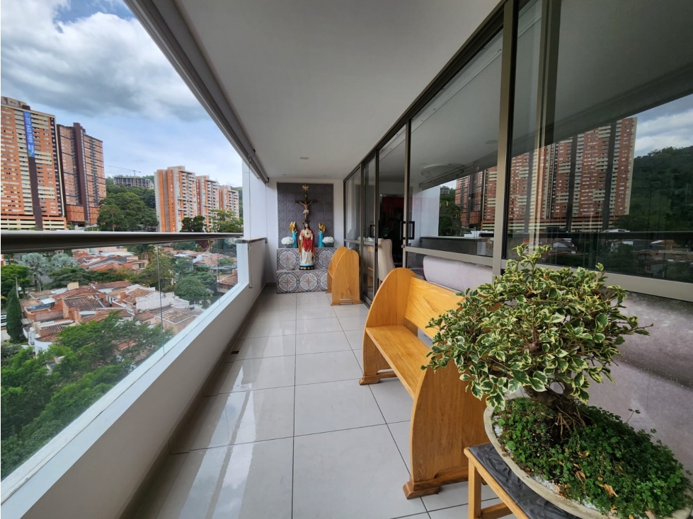 AMPLIO, CÓMODO EN VENTA EN SABANETA, TRES PARQUEADEROS . — foto 6