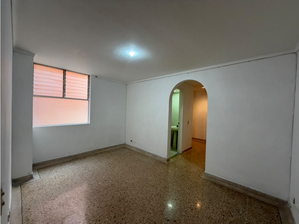 VENTA DE APARTAMENTO EN LAURELES SANTA TERESITA* — foto 5