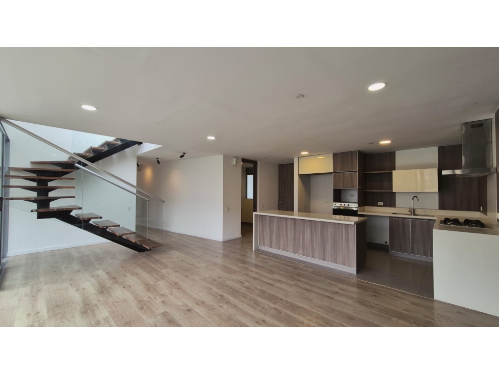 Vendo duplex en la Loma de las Brujas-Envigado