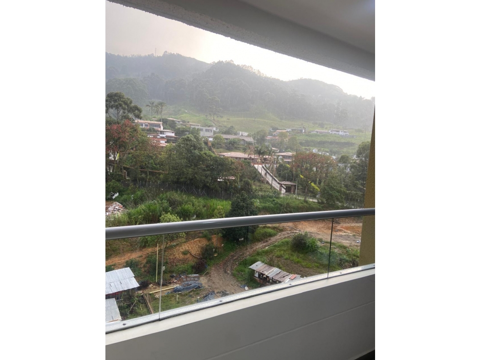 APARTAMENTO EN ENVIGADO, LO TIENE TODO, SECTOR ANTILLAS — foto 4
