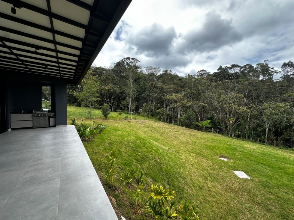 ESPECTACULAR CASA NUEVA CAMPESTRE ENTRE EL ESCOBERO Y LAS PALMAS — foto 5