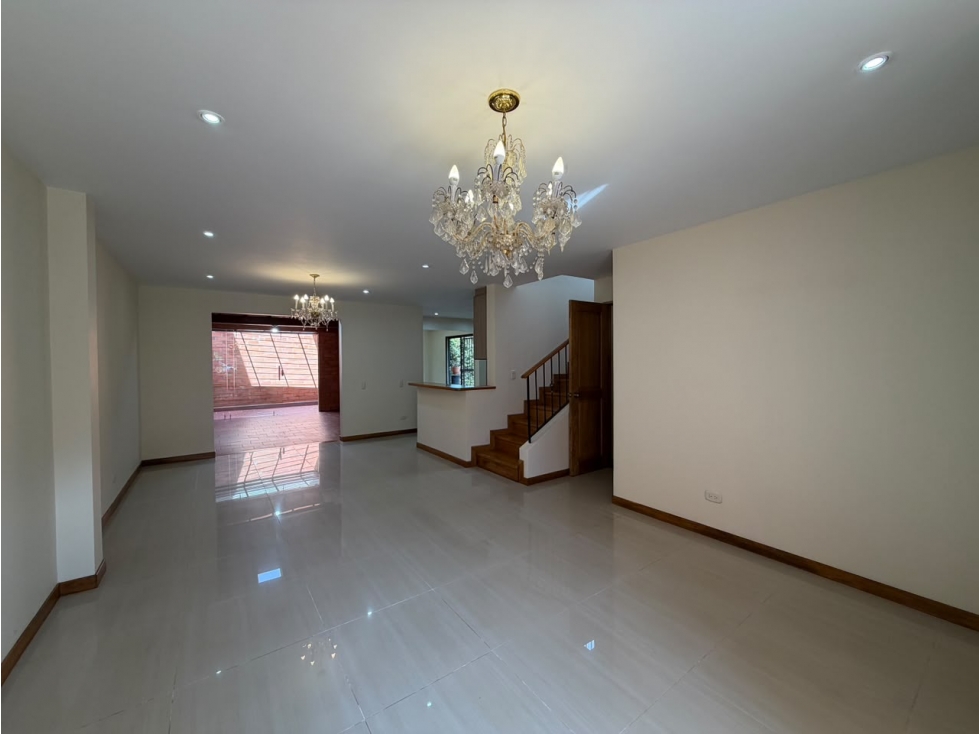 CASA UNIFAMILIAR ESQUINERA EN GUALANDAY- RIONEGRO  — foto 3