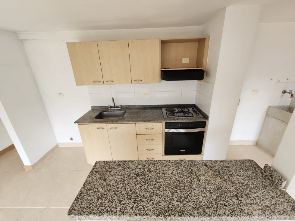 PRECIO DE OPORTUNIDAD. VENTA DE APARTAMENTO EN SABANETA. — foto 6