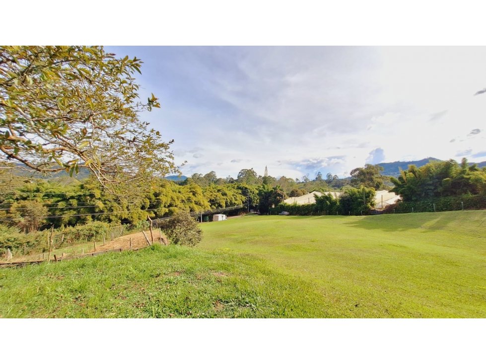 Venta de lote con casa Campestre Antigua en el Carmen de Viboral — foto 4