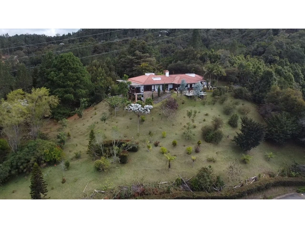 Venta de casa en la loma del Escobero. Jurisdicción El Retiro — foto 4