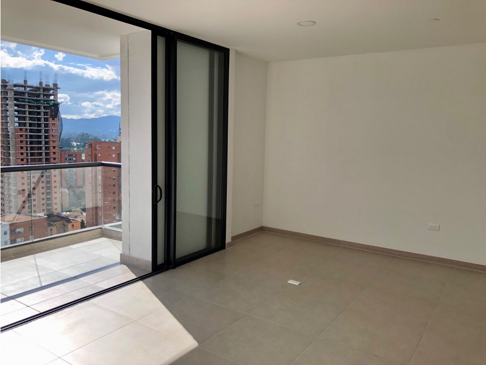 APTO VISTA PANORAMICA Y TERRAZA PERIMETRAL, COLEGIOS- RIONEGRO