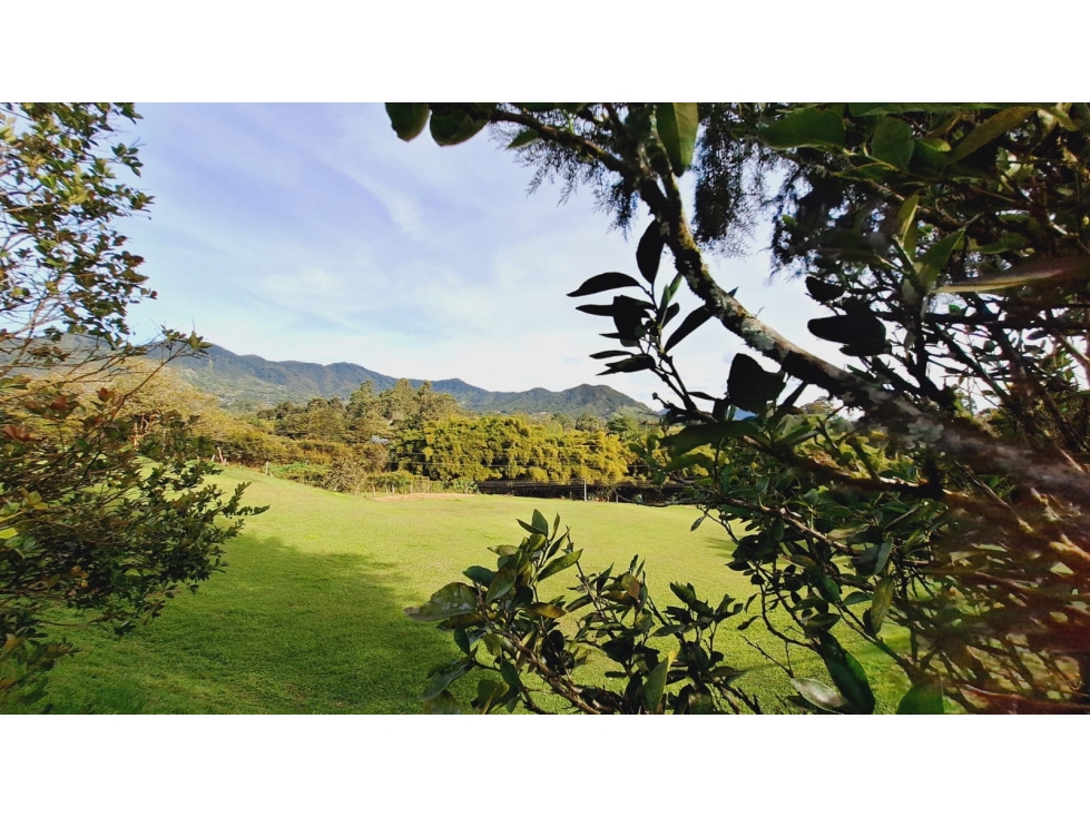 Venta de lote con casa Campestre Antigua en el Carmen de Viboral — foto 5