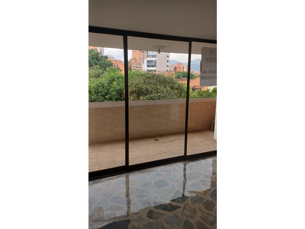 VENTA APARTAMENTO SECTOR LAURELES MUY CERCA PARQUE DEL RIO — foto 2