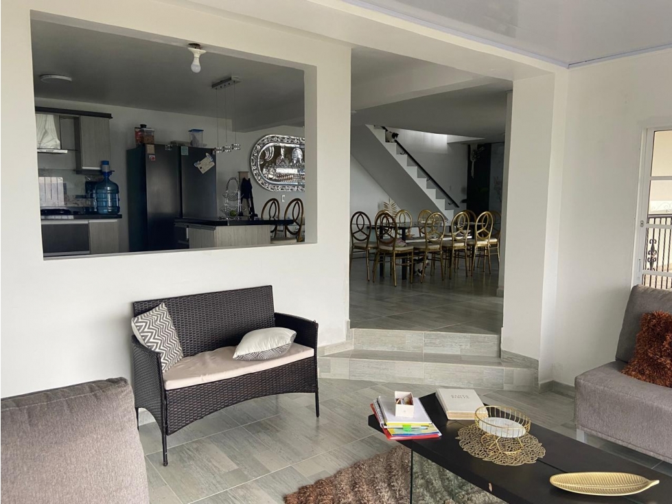 CÓMODA CASA CAMPESTRE EN GIRARDOTA, NO PAGA ADMINISTRACIÓN — foto 6