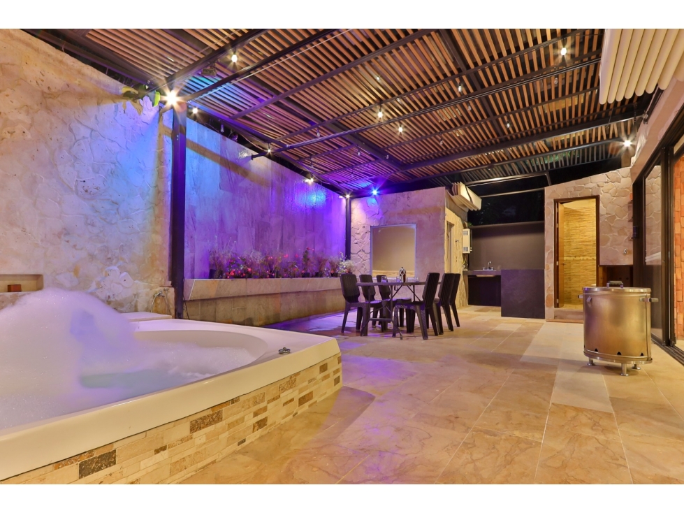 UNA GRAN CASA UBICADA EN LA COLA DEL ZORO — foto 6