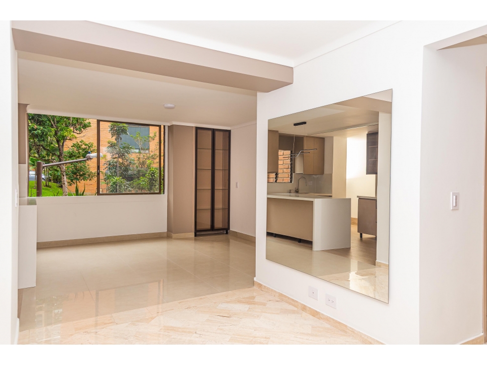 Venta de apartamento en el Poblado sector los Balsos — foto 2