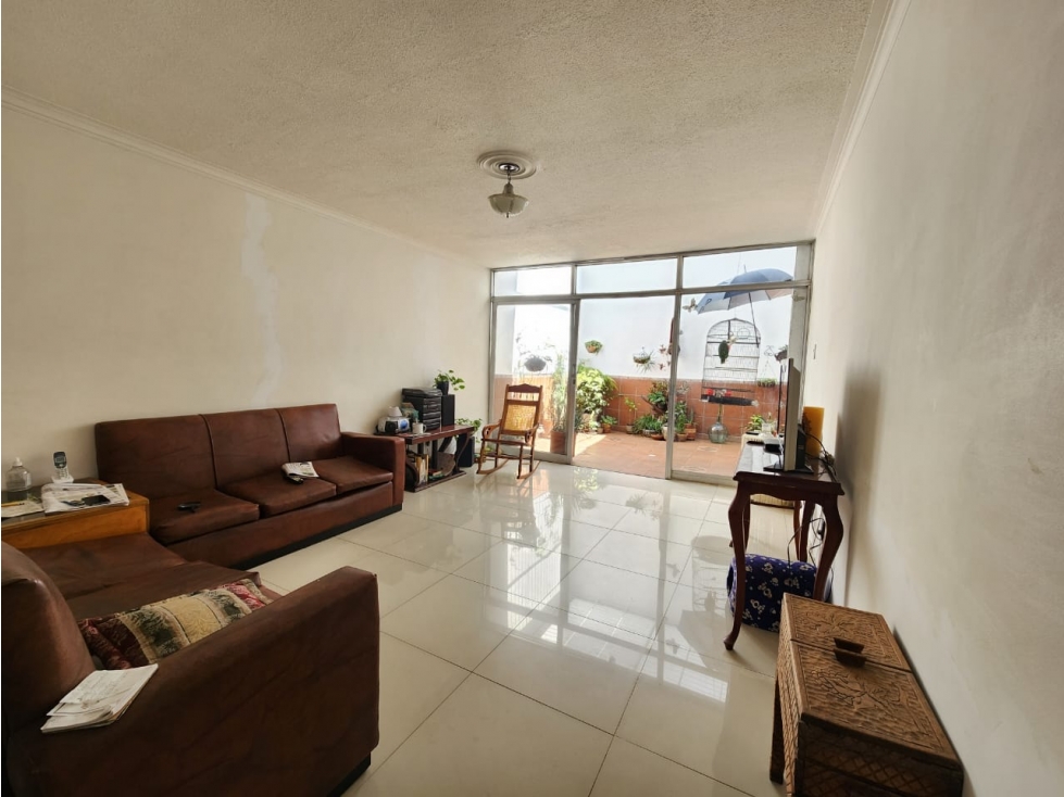 Casa independiente en Belén Malibu con gran potencial — foto 2