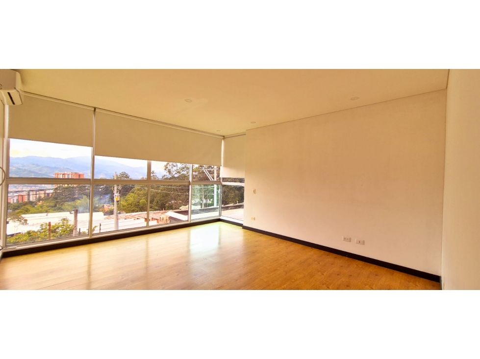 Venta de casa en Envigado - Loma Del Atravesado - Esmeraldal — foto 3