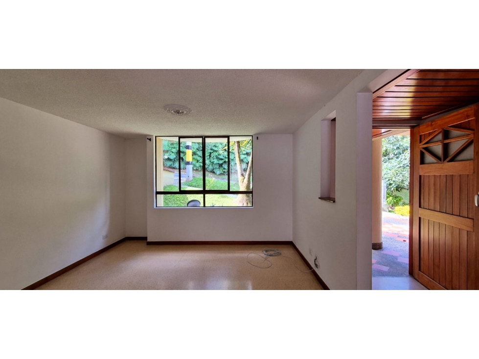 Venta de casa en Envigado-El Dorado