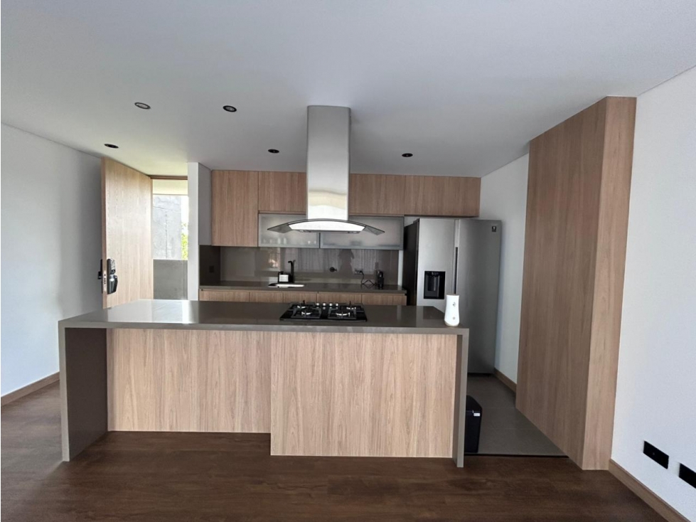 Venta de apartamento en Envigado sector Loma del Esmeraldal — foto 3
