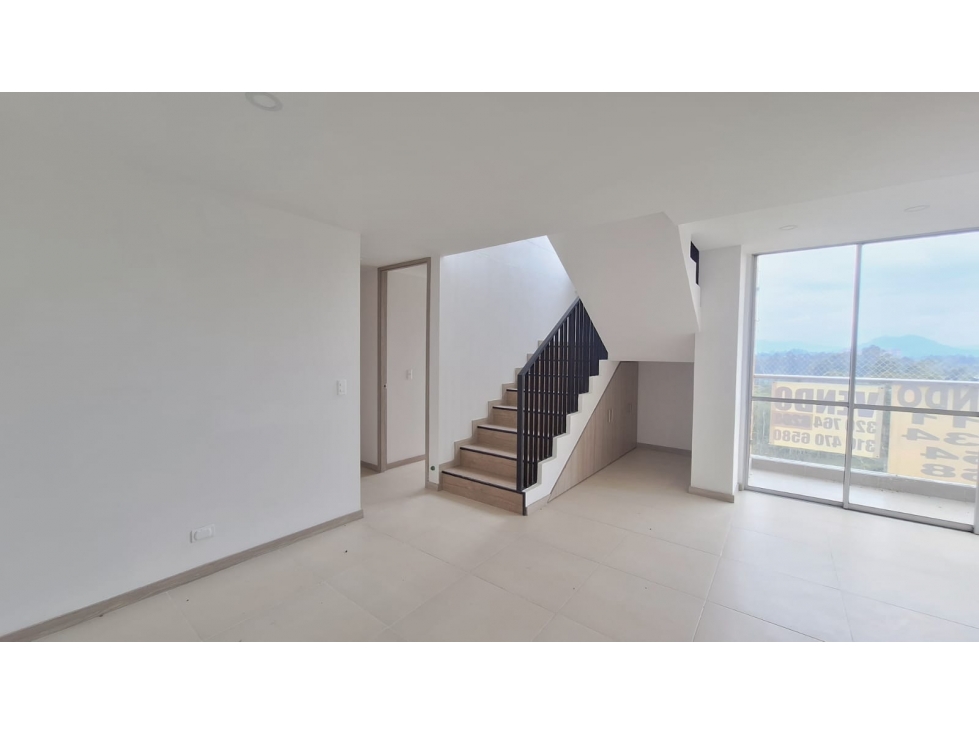DUPLEX CON VISTA A ZONA VERDE, TRANQUILO Y CENTRAL, RIONEGRO — foto 3