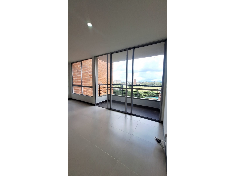 APTO CON VISTA ZONA VERDE TRANQUILO Y CERCA DE TODO, RIONEGRO — foto 3